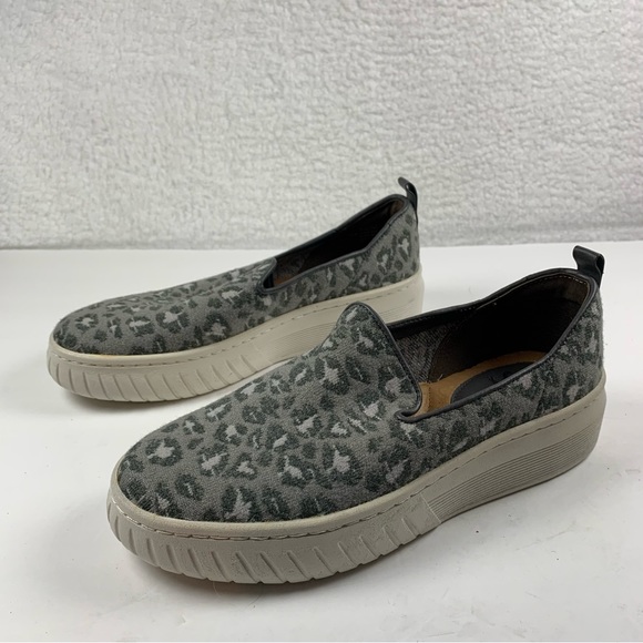 Sofft Pavina Sweater Knot Slip On Sneakers 8.5‎ M Gray Leopard Shoes NWOB 7224 - Picture 4 of 10